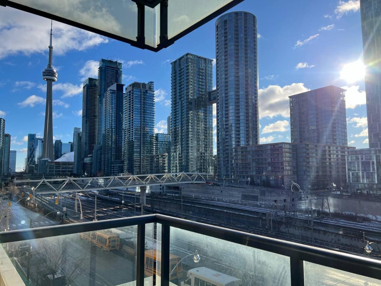 Grand View * Toronto