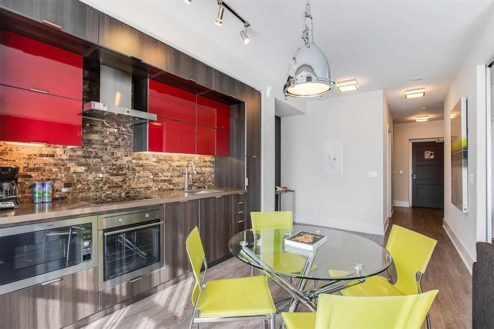 Grand View Apartment *